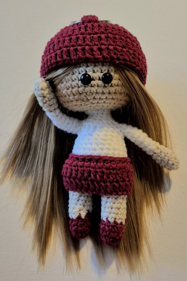 Schema ,,Papusica micuta" Breloc - Schema/Pattern de crosetat