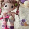 Kit pentru crosetat ,,Papusa cu trotineta"/ Set complet de crosetat cu toate materialele necesare incluse