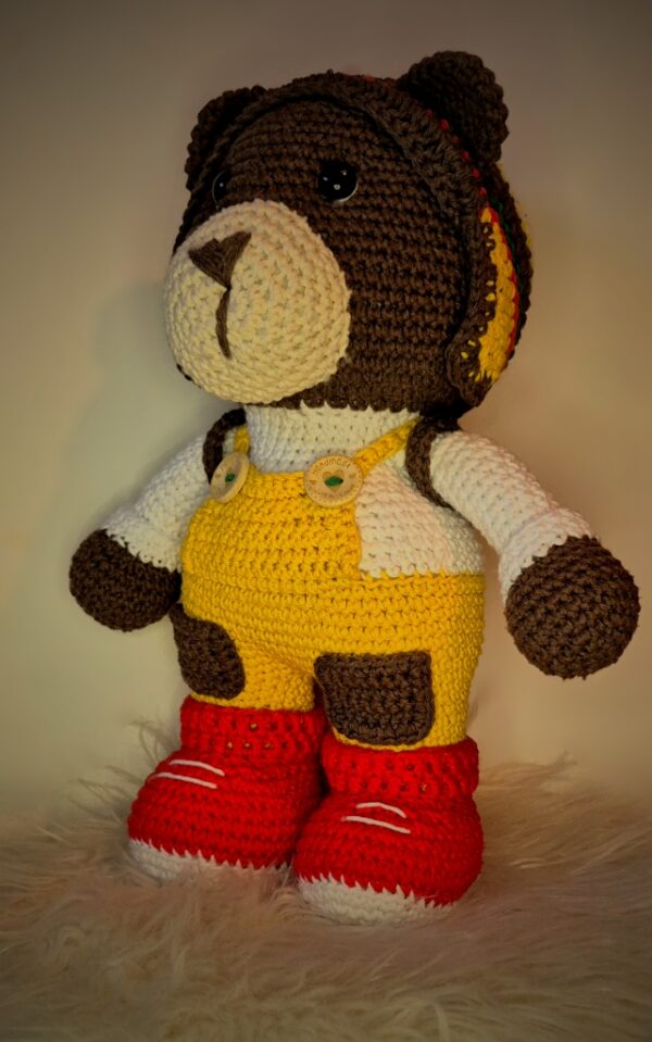 Papusica URSULET, crosetat manual, amigurmi, handmade 100%, aprox. 45 cm